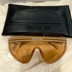 DIOR Unisex DiorClub M2U Mask Sunglasses
